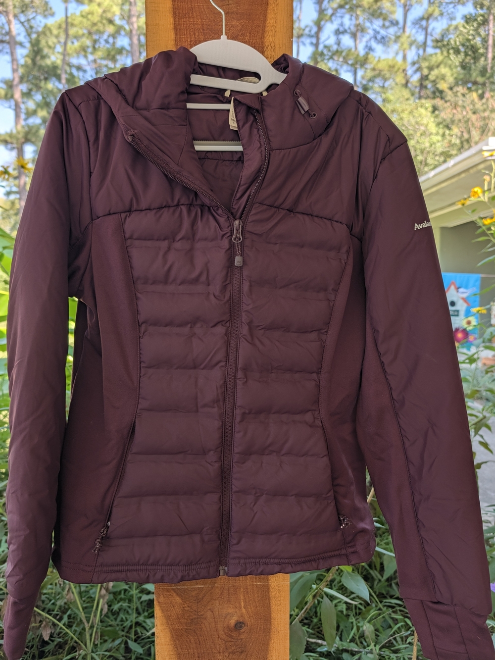 Avalanche Women's Quilted Hooded Jacket - Plum